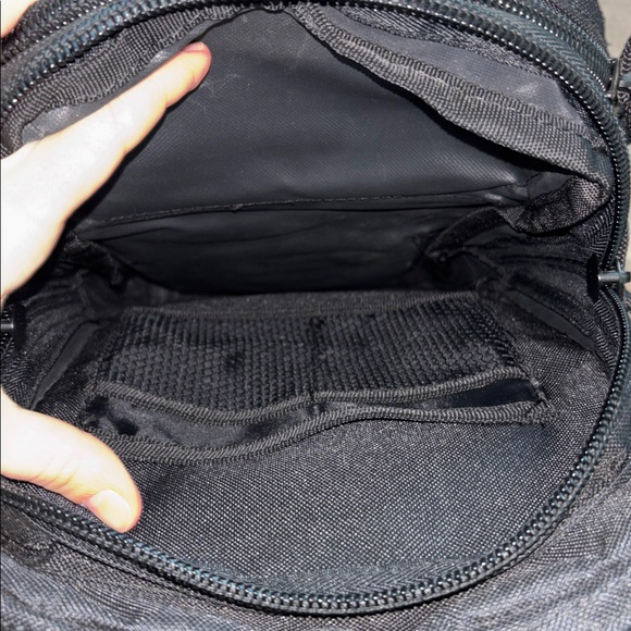 Explorer Tactical Black Bag - Picture 4 of 6